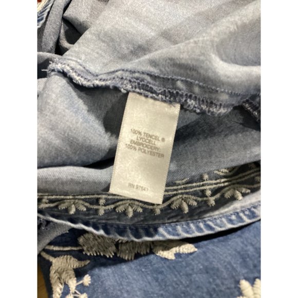 J Jill Denim XS Top Boho Peasant Blouse Smock Neck Heavy Embroider Denim Blue - Picture 7 of 9